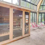Renovated Tannersville Escape, Walk To Slopes